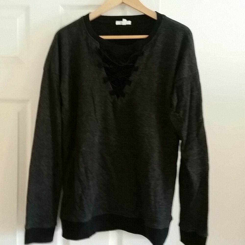 Maurice's sweatshirt